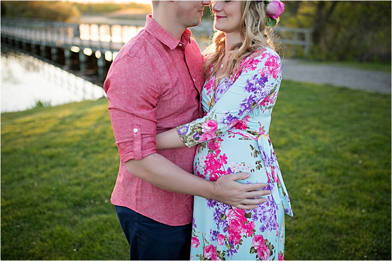 Maternity session aka Bump pictures done by Metro Detroit photographer Kendra Koman Photography 